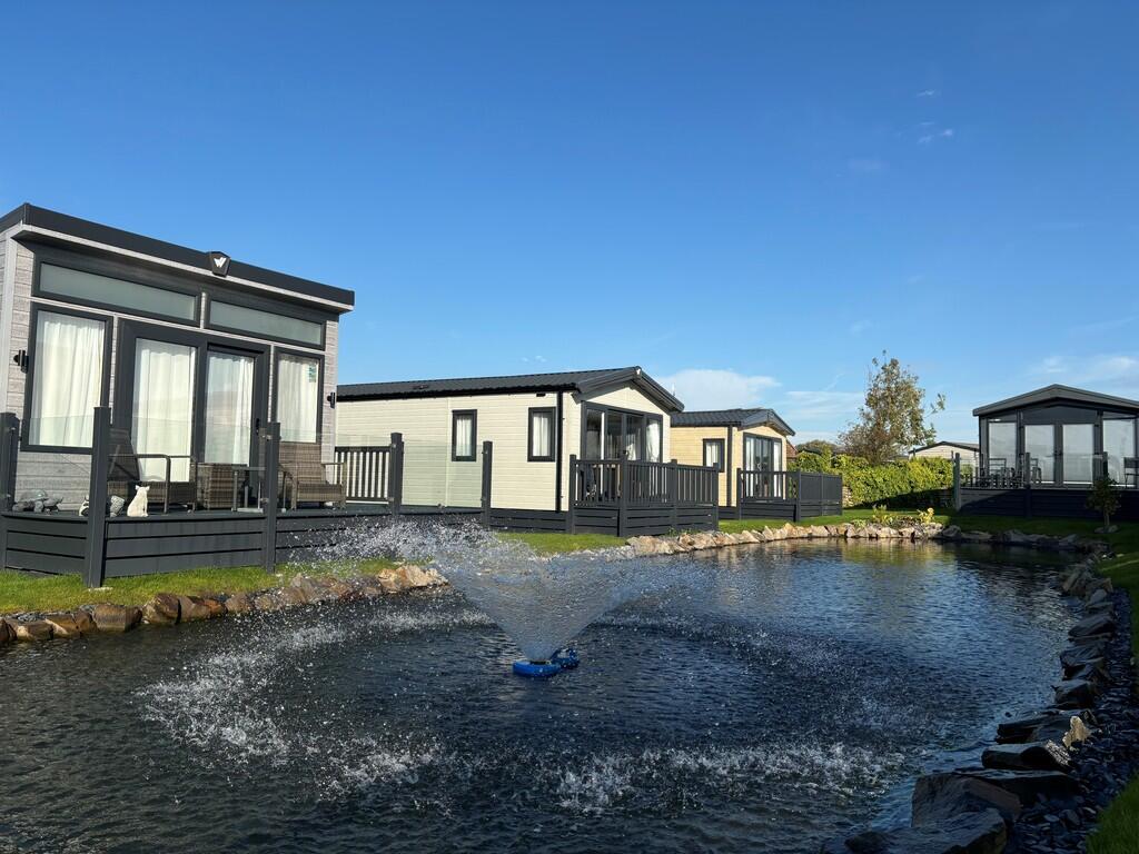 Lake View water f...