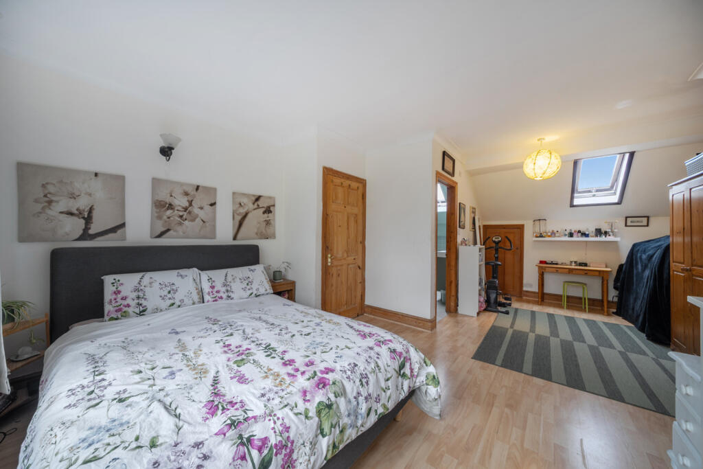 1372487-19-68fa1a...