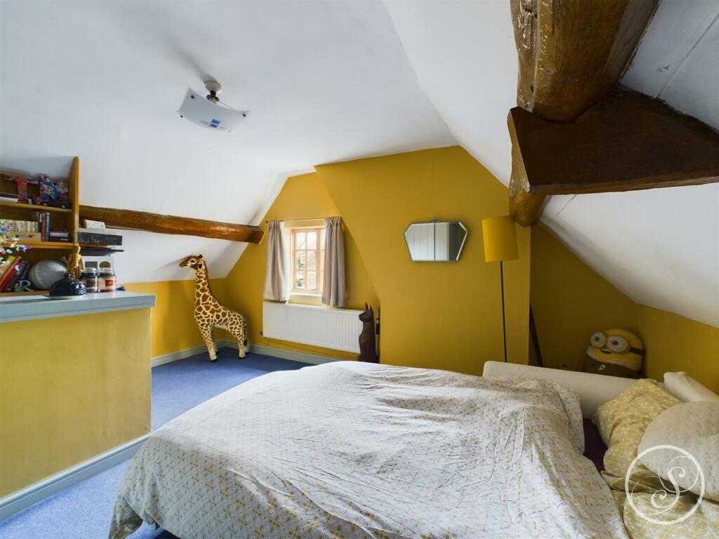 ATTIC ROOM/BEDROOM FOUR