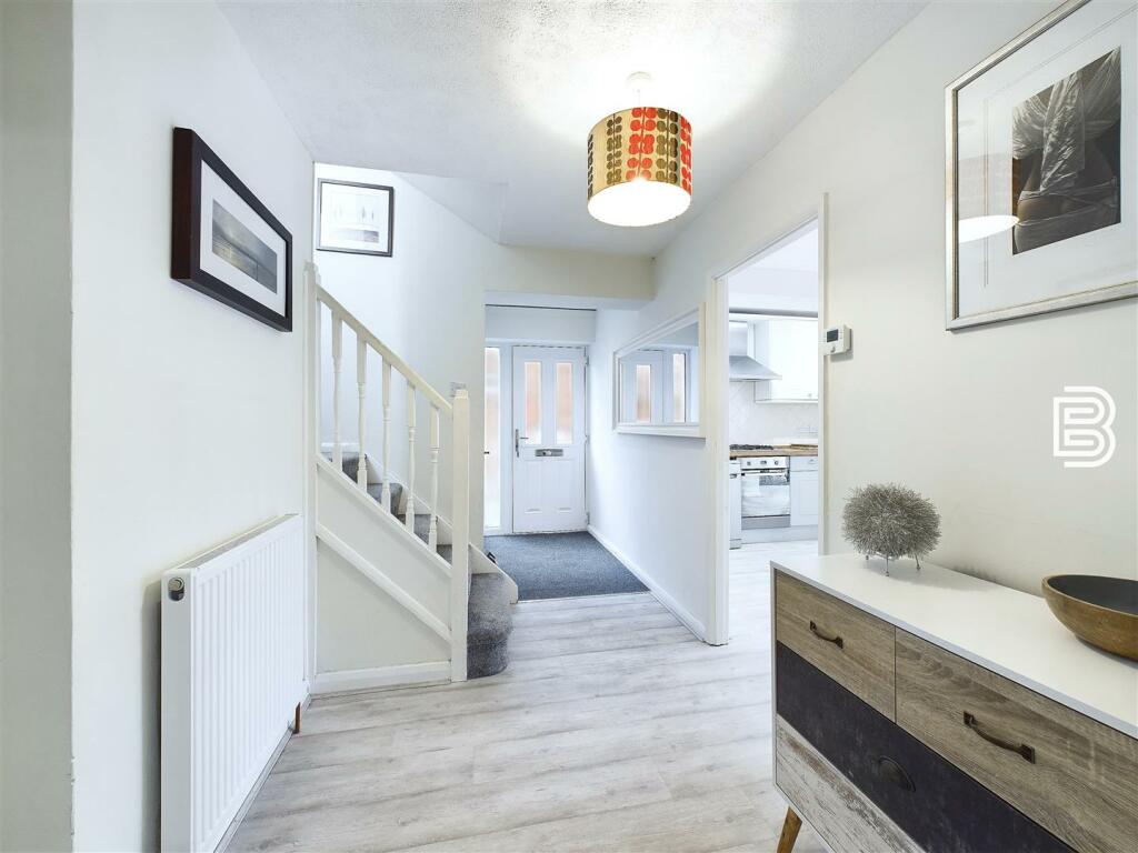 Entrance Hall (2).jpg