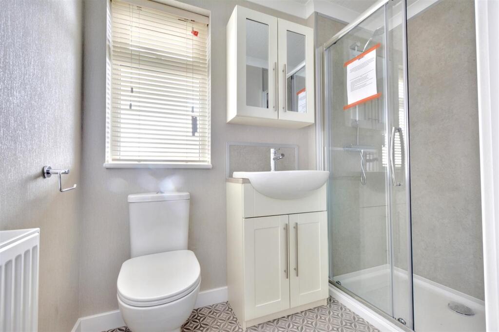 Shower Room_2.jpeg
