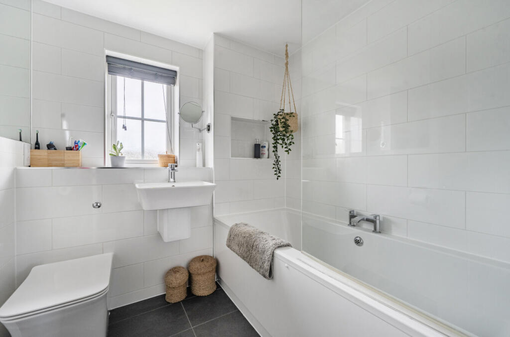 1373597-13-68ff73...