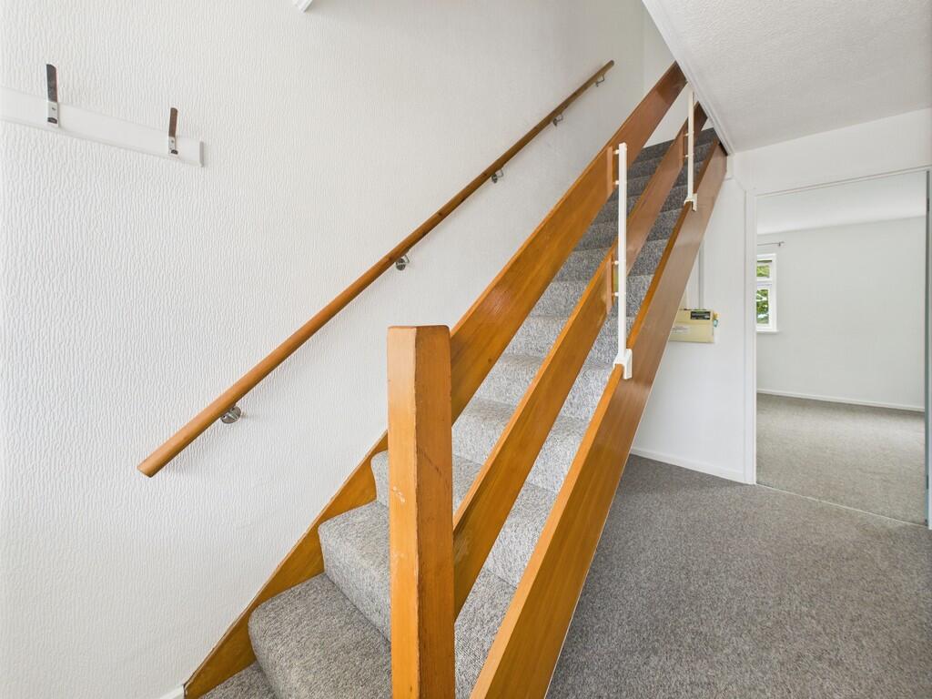 CAM03974G0-PR0167...