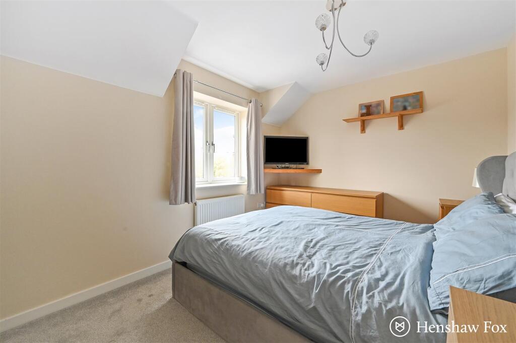 Ph2_5770290 - Copy.jpg