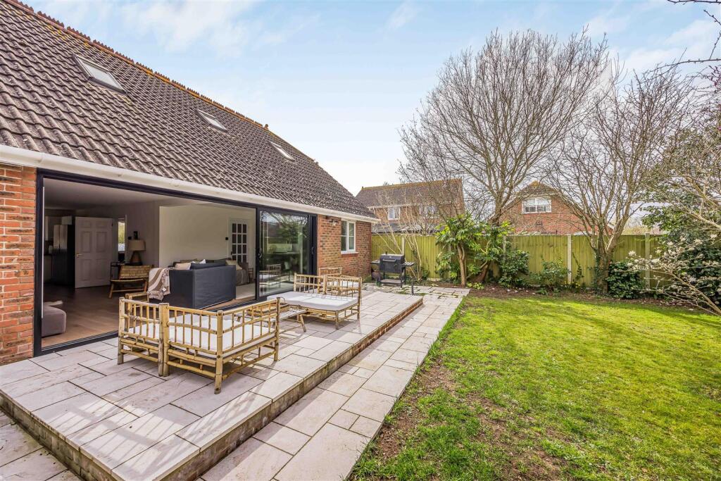 St. Ebbes Cottage, Victoria Road, Hayling Island-S