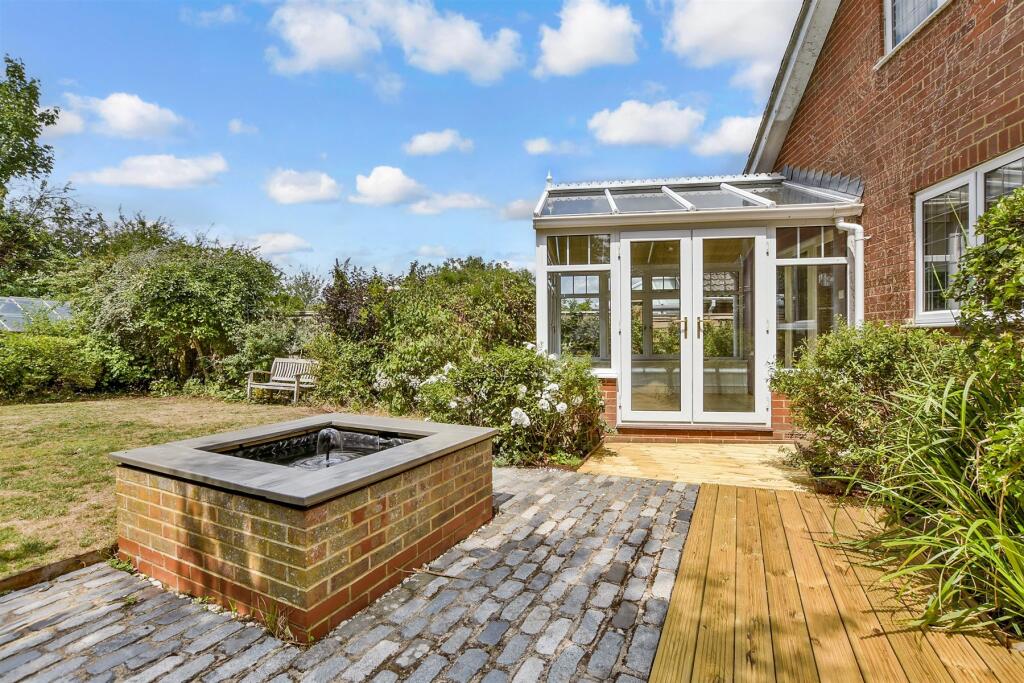 Patio / Decking