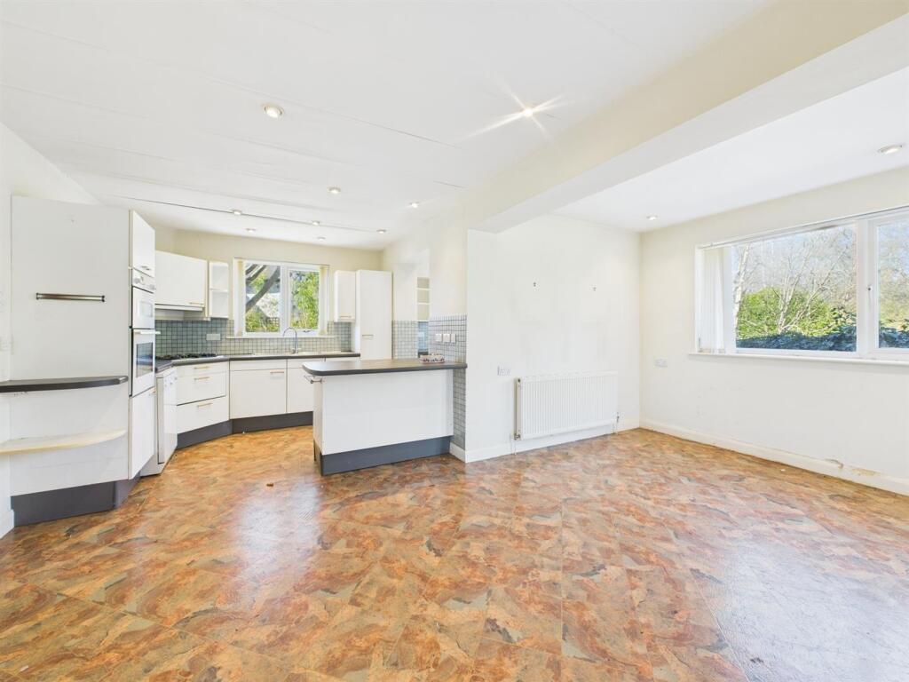 Open Plan/Kitchen/Diner