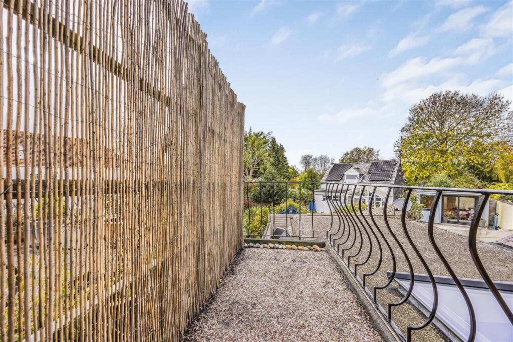 The Nook, North Street, Westbourne-PorticoMarketin