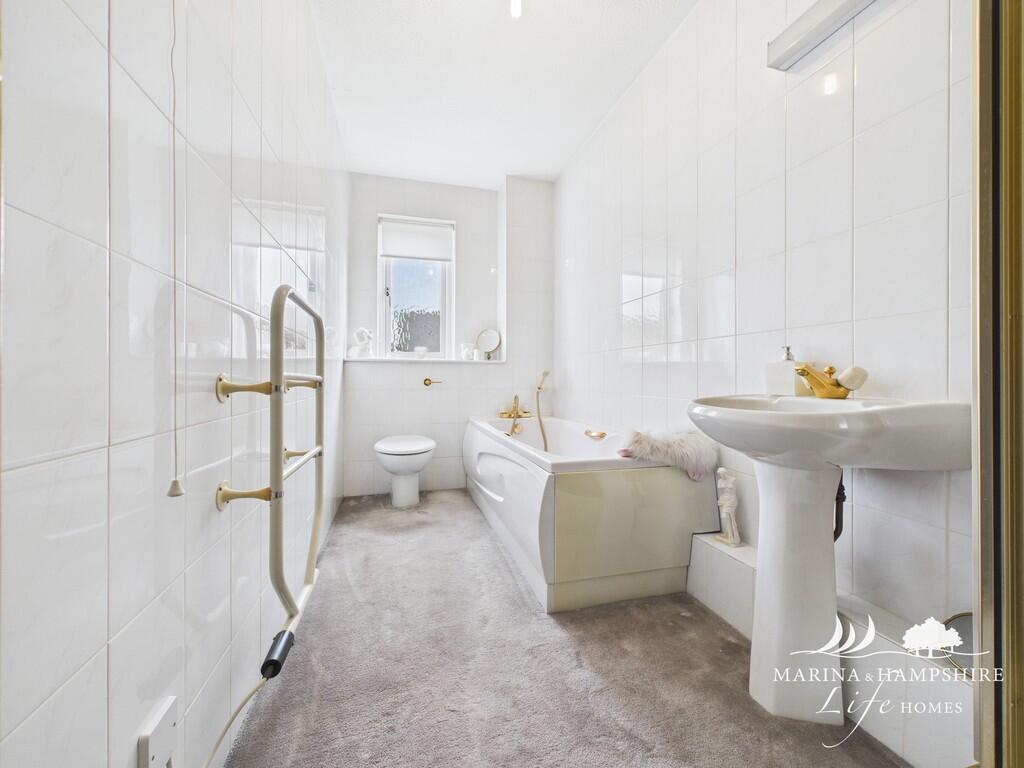 CAM03691G0-PR0068...