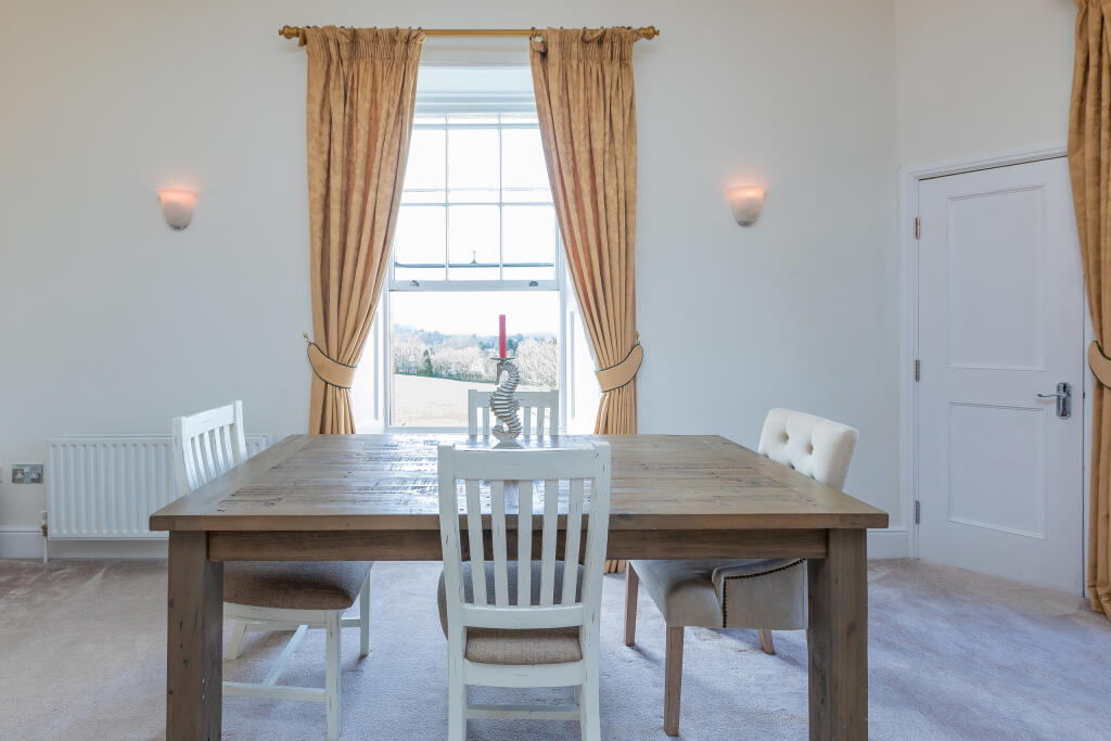 8 Repton Hall -15