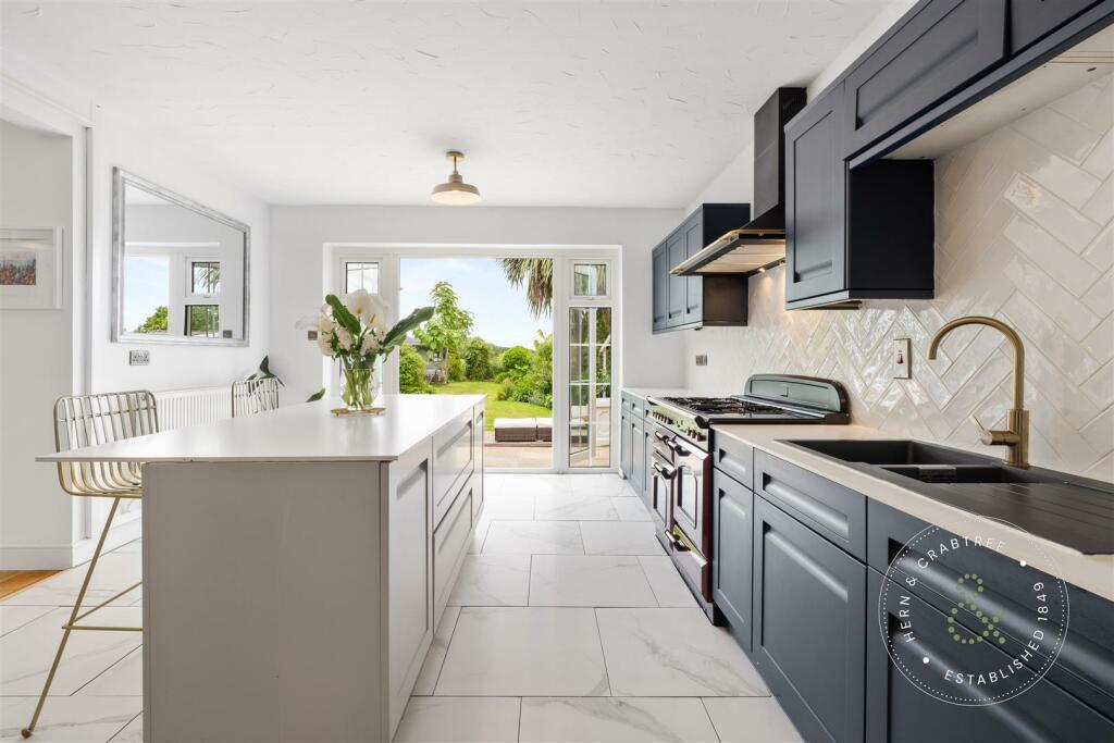 Marshfield Road, Castleton, Hern Crabtree (2).jpg