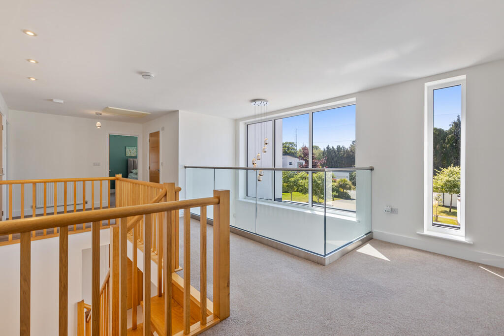 A38 - Holland Par...