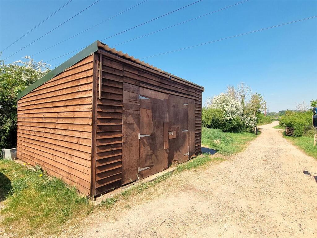 Stables at Rowde - Storage Shed.jpg