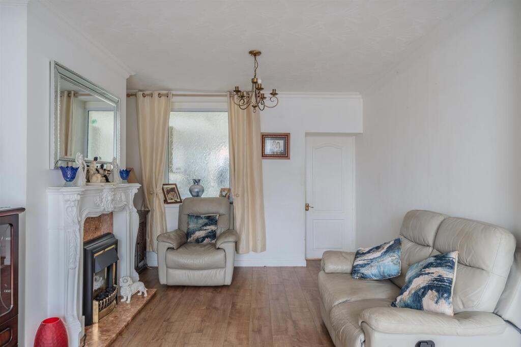 3 Coed Terrace-9.jpg