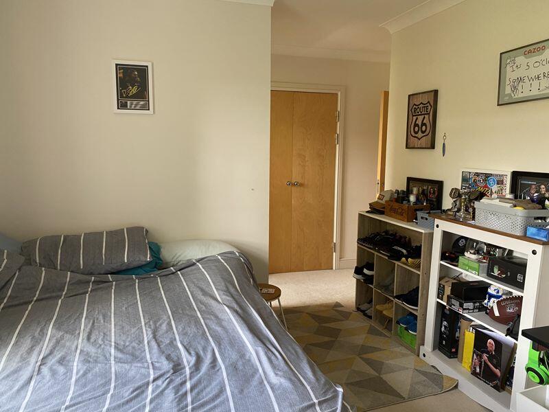 Photo 27