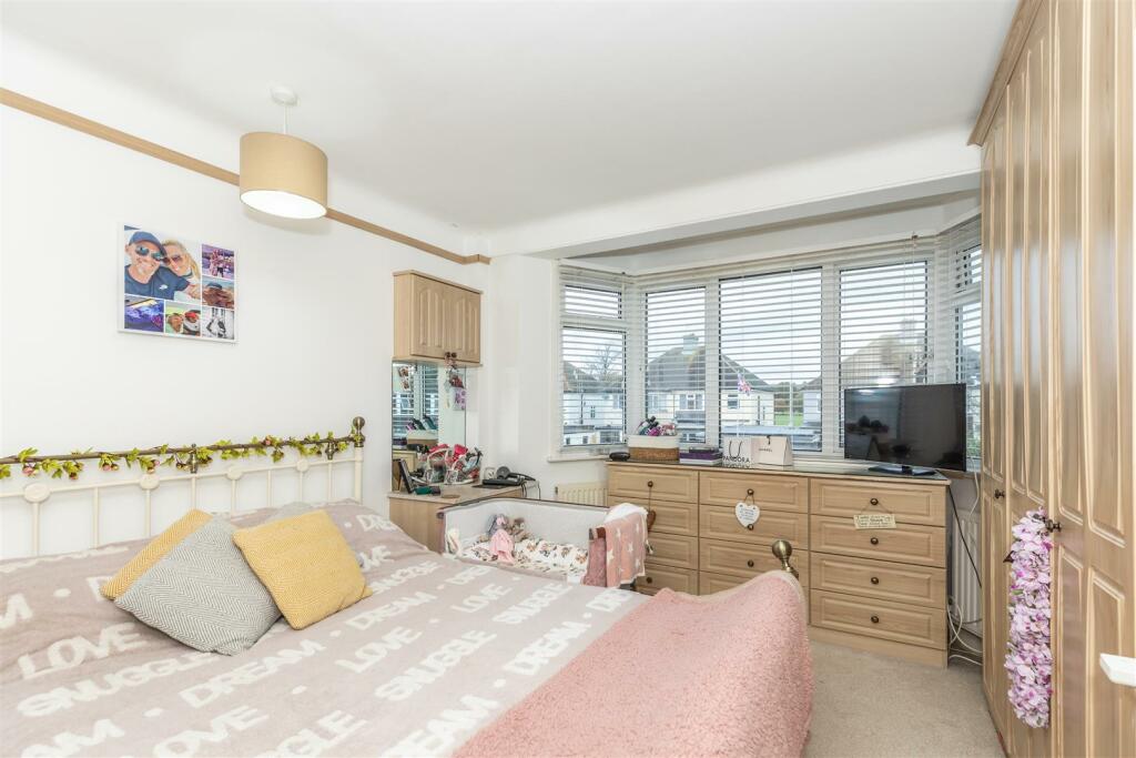 19 Ardsheal Close21.jpg