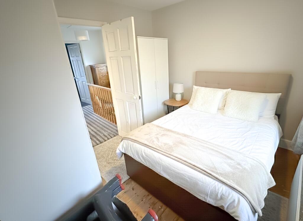Chestnut Saltburn EweMove-14