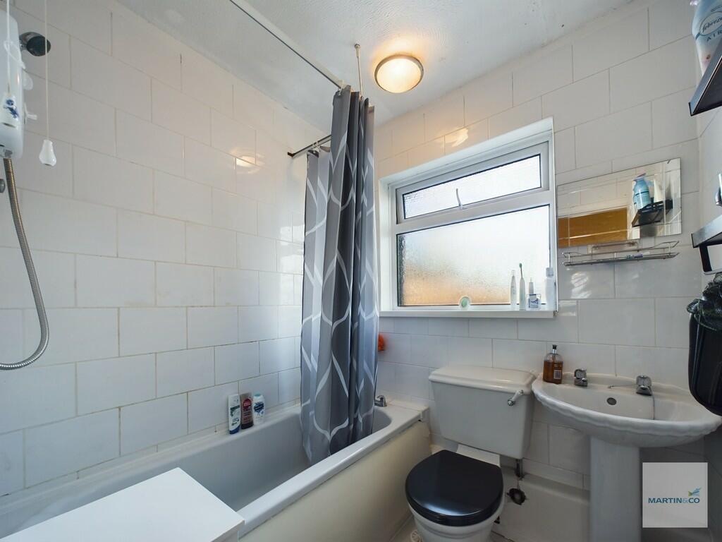 CAM03394G0-PR0199...