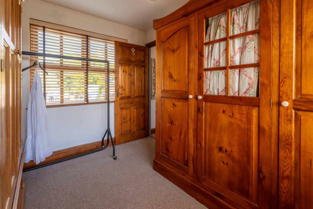 Ground Floor Dressing Room