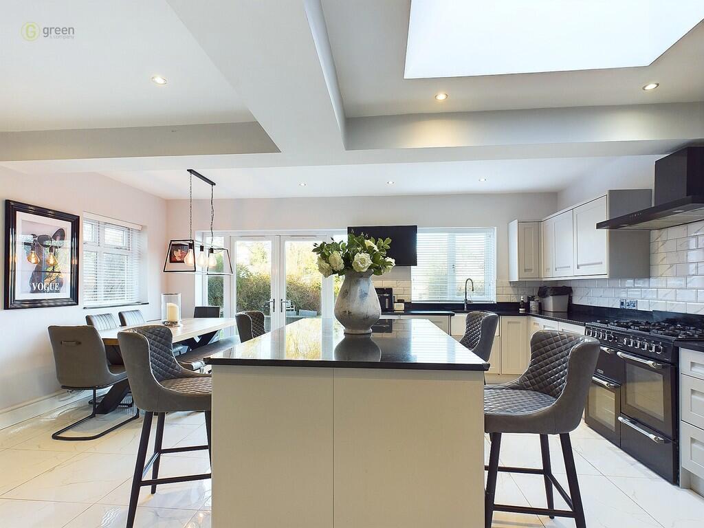 CAM03830G0-PR0111...