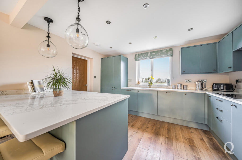 8c44aa11-38f7-441...