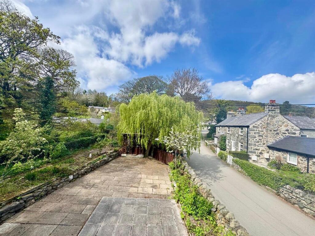 PHOTO-2025-04-22-20-19-00 (5).jpg