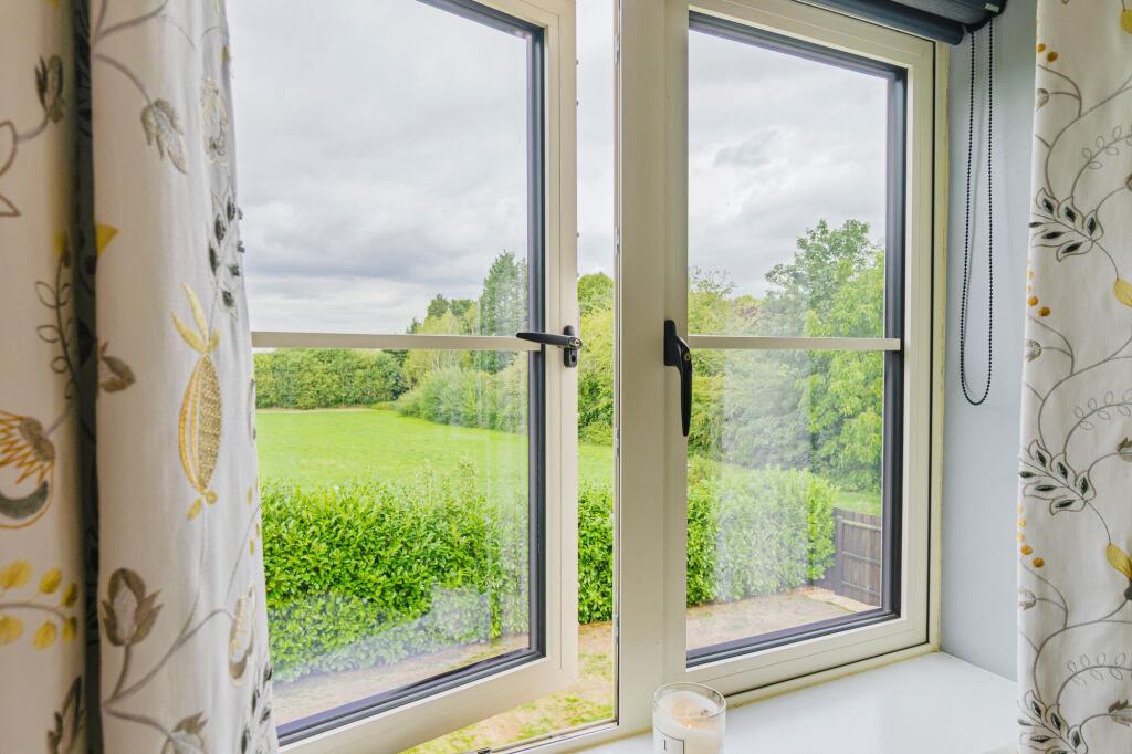 Unspoilt views out to the Countryside