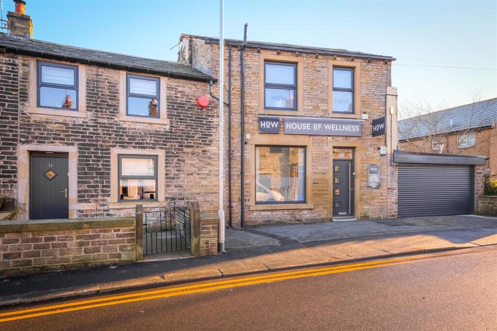 Towngate, Huddersfield, HD4