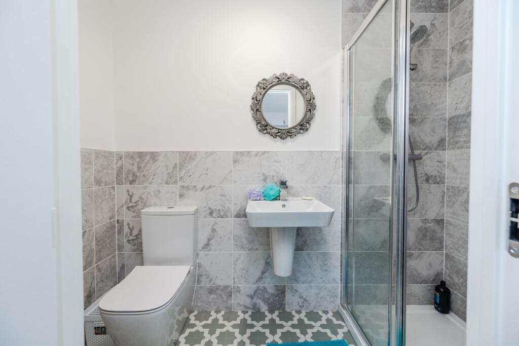 K.41HallChaseNE51DA-22