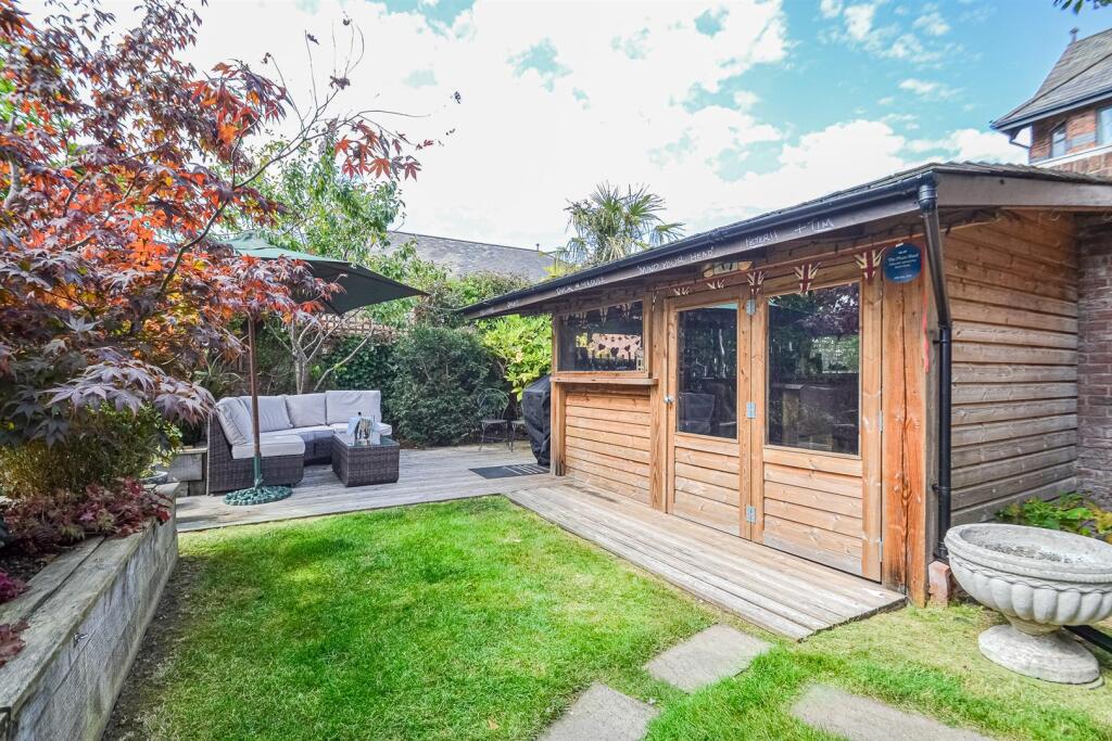 Further Garden Entertainment