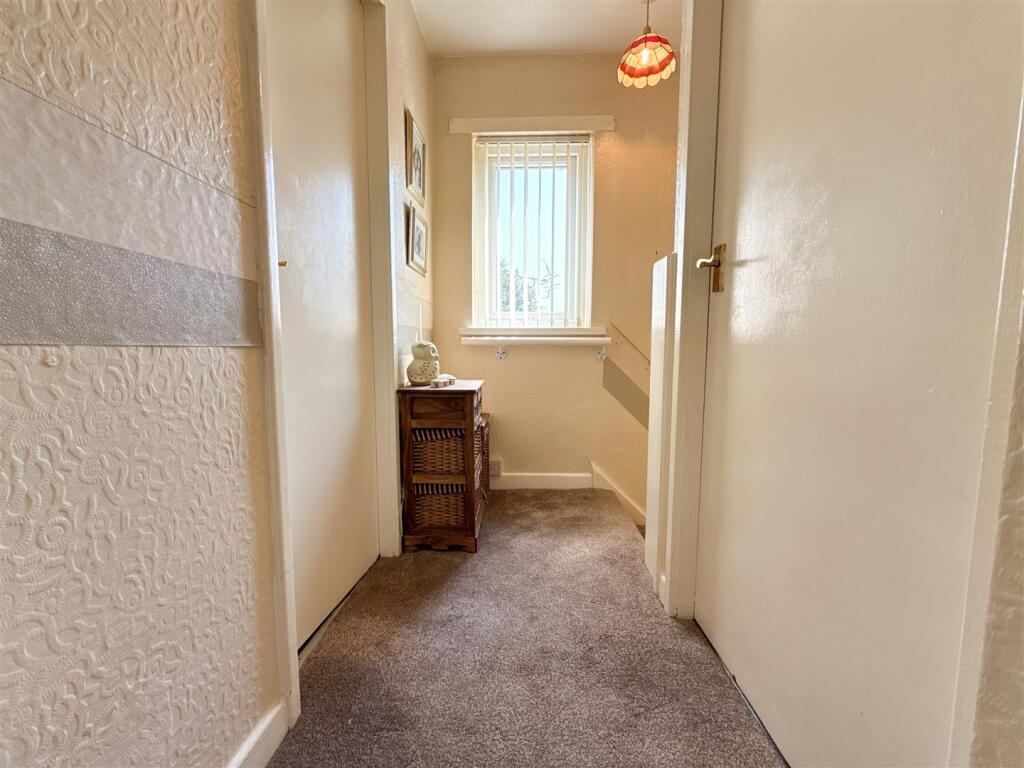 FIRST FLOOR LANDING AND STAIRS
