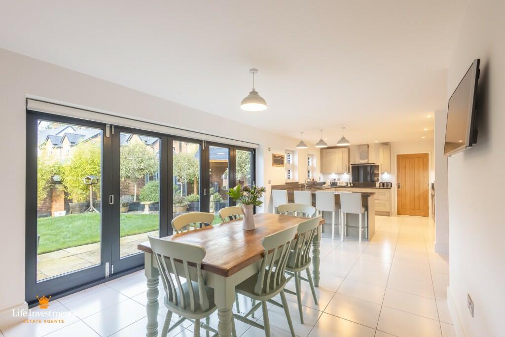 Kitchen-Family Room