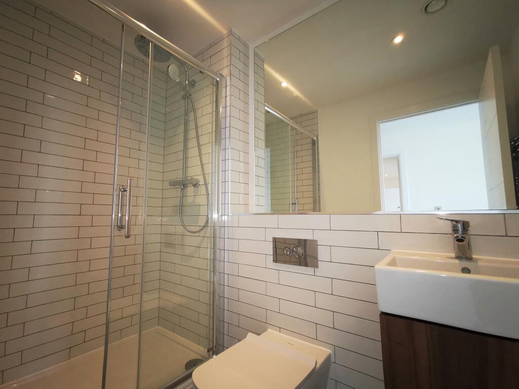 En-suite Bathroom