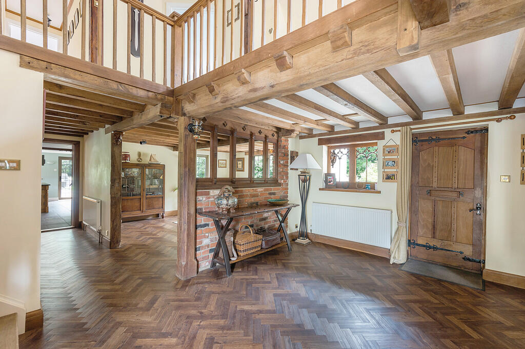 Stanton Manor ph1...