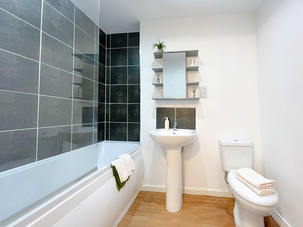 Duke, 160 Oldham Road, Failsworth