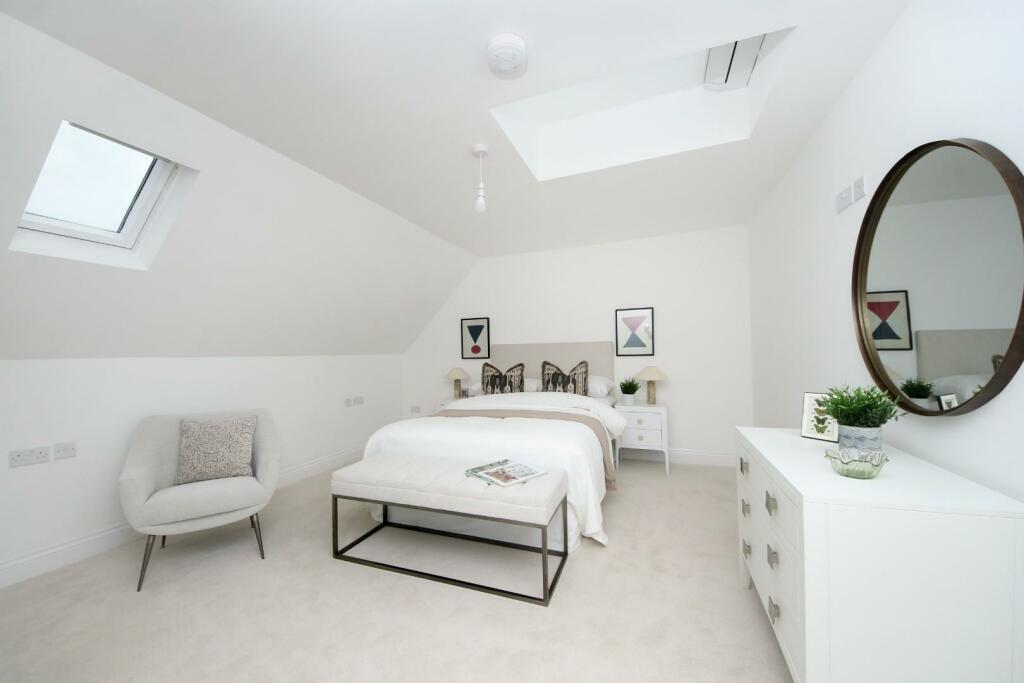 GV- TFF - 34 Woodfield Rd (8).jpg