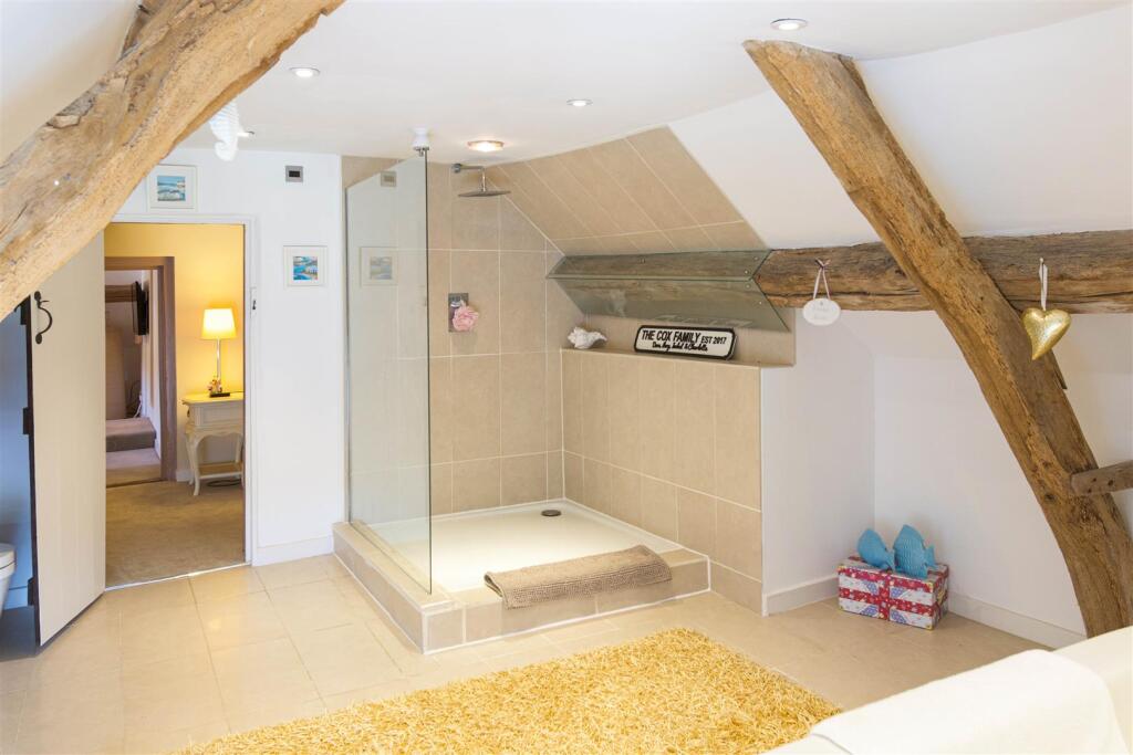 Hammerwhich Place Farm-49.jpg