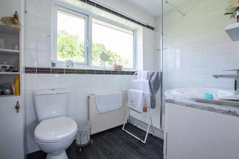 Ensuite shower room