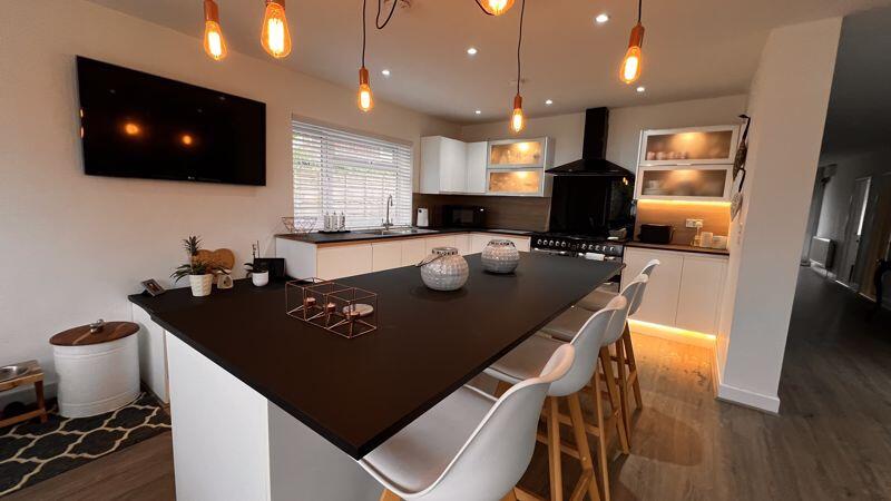 Breakfast Bar