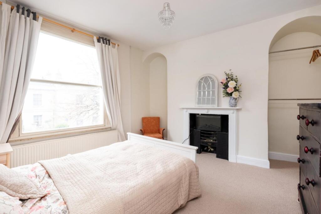 FFF, 1, Brunswick Street Bath, Somerset, BA1 6PQ-1