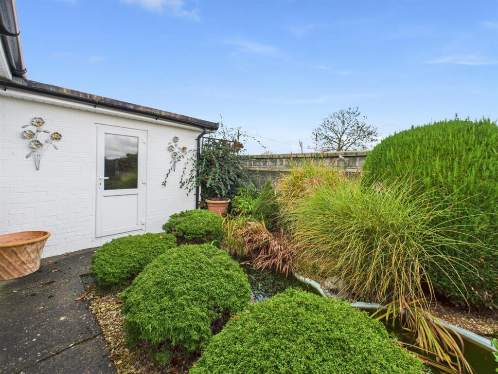 Side Garden