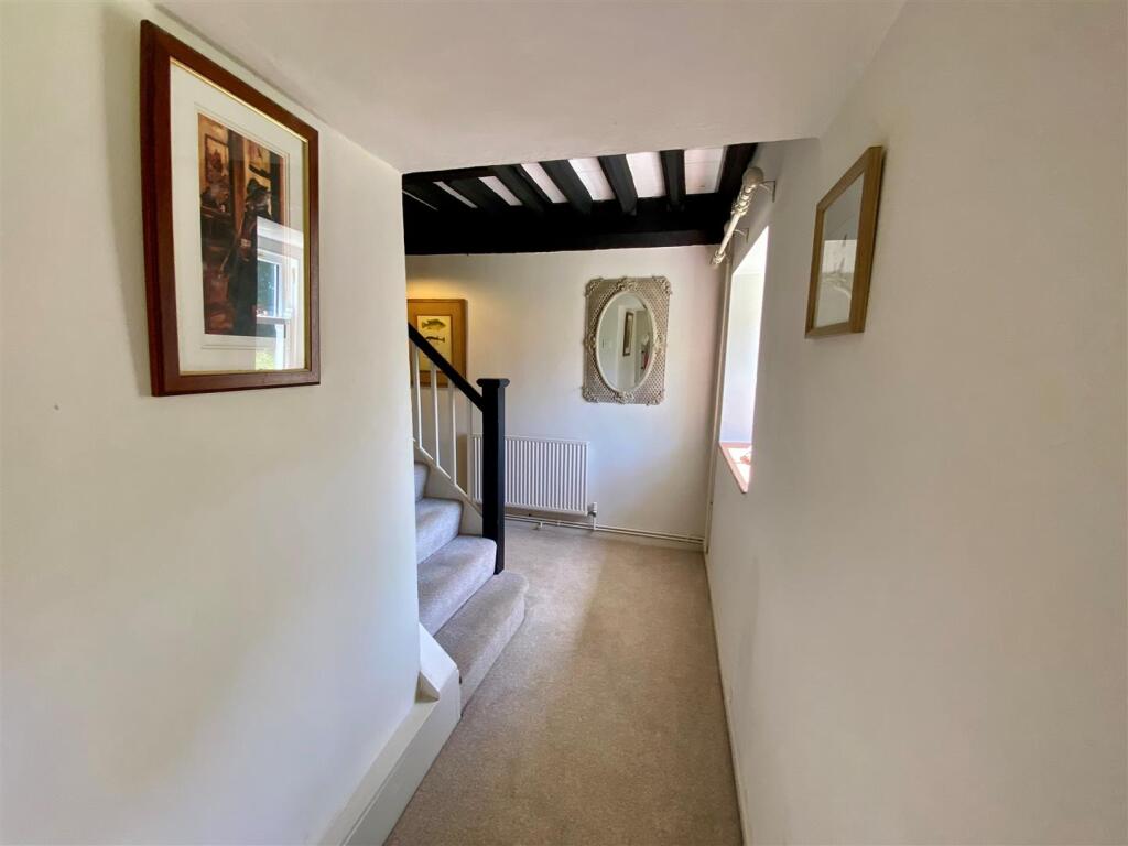 cae pentre hallway 2.jpg