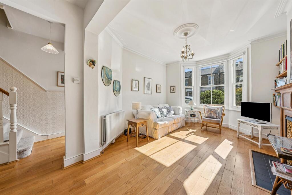 2 - 2025-10-01T161310.285.jpg