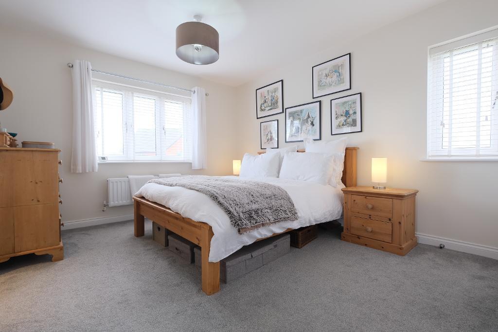 Main bedroom with ensuite shower room