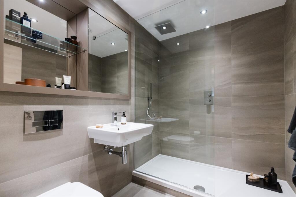 50 Holland Street, Glasgow, G2 4BA