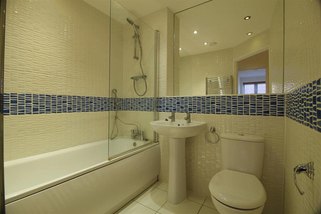 Bath 1.0 187TCTCWD6.JPG