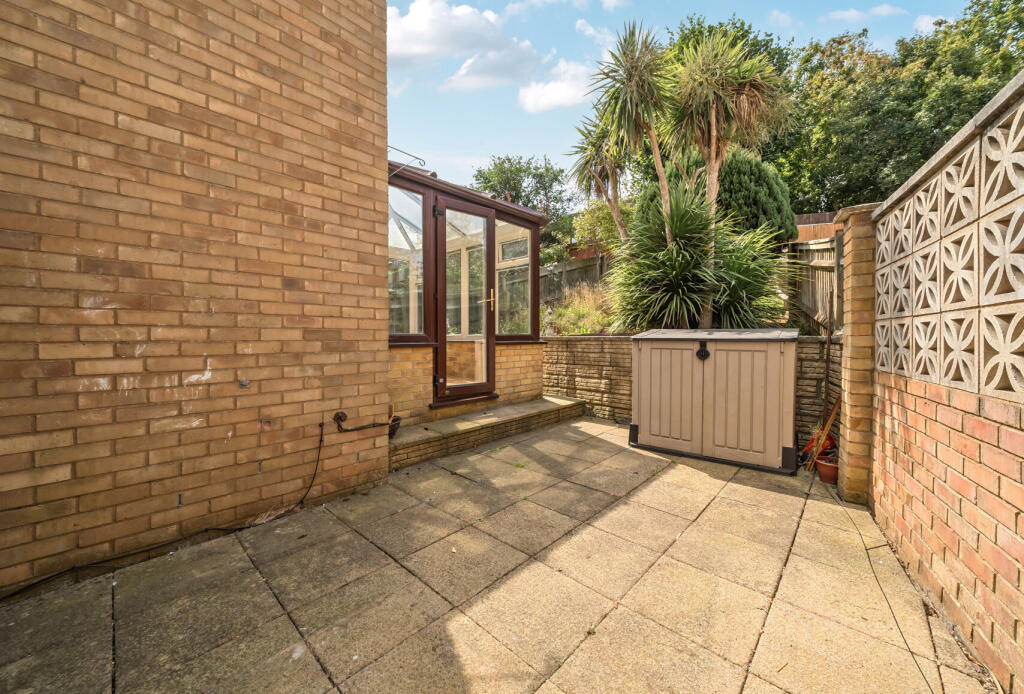 1342034-5-68a8c3b...