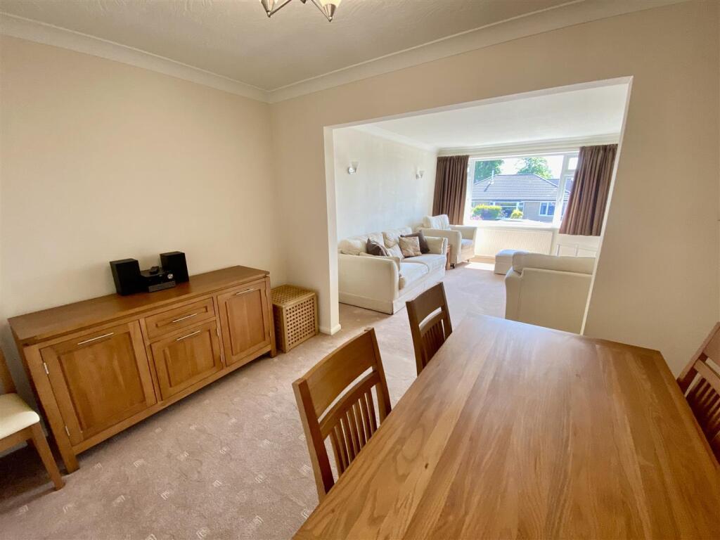 Bramleys Estate Agents - Westfields Avenue - Mirfi