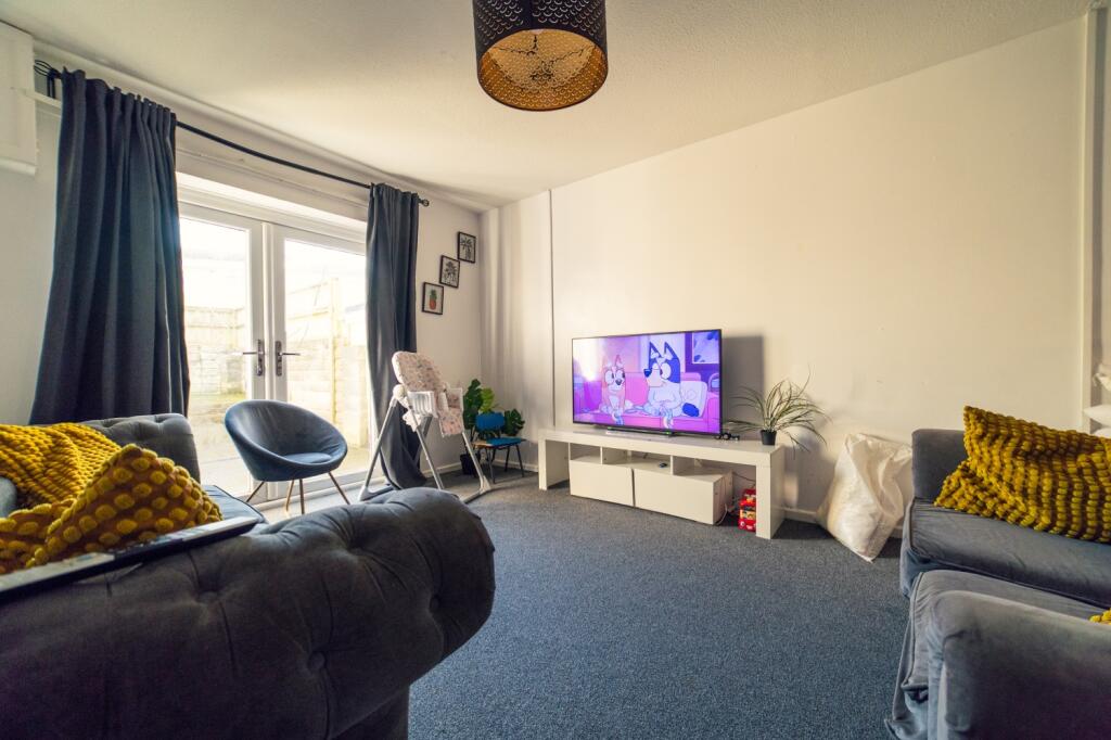 Call 02920 454555 to secure your viewing_1