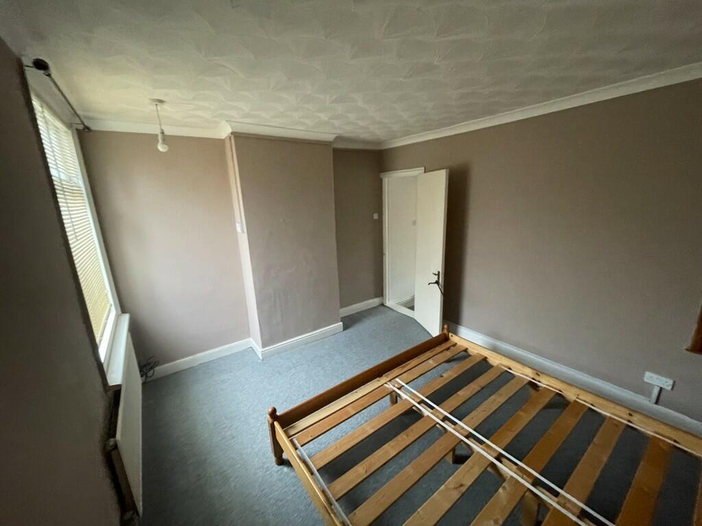 Mid Bedroom